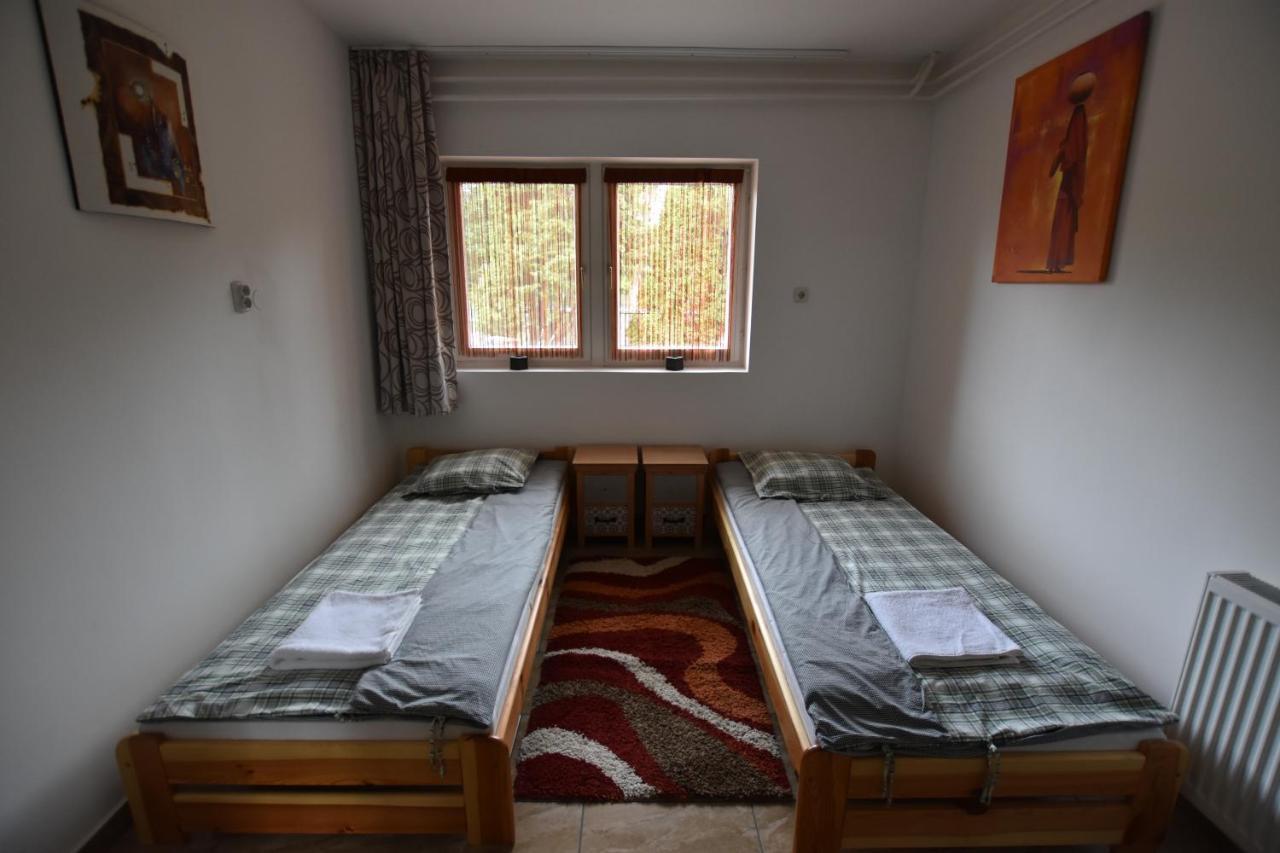 Borsi Apartman Balatonalmadi Exterior photo